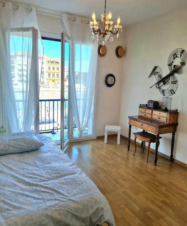 Grand Appartement 109M2 Vue Sur Quai Centre Ville,Wifi セット エクステリア 写真